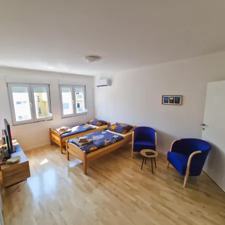 Ventura Apartment